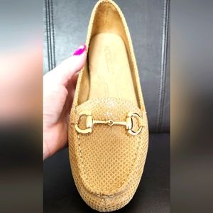 NWOT Aerosoles loafers